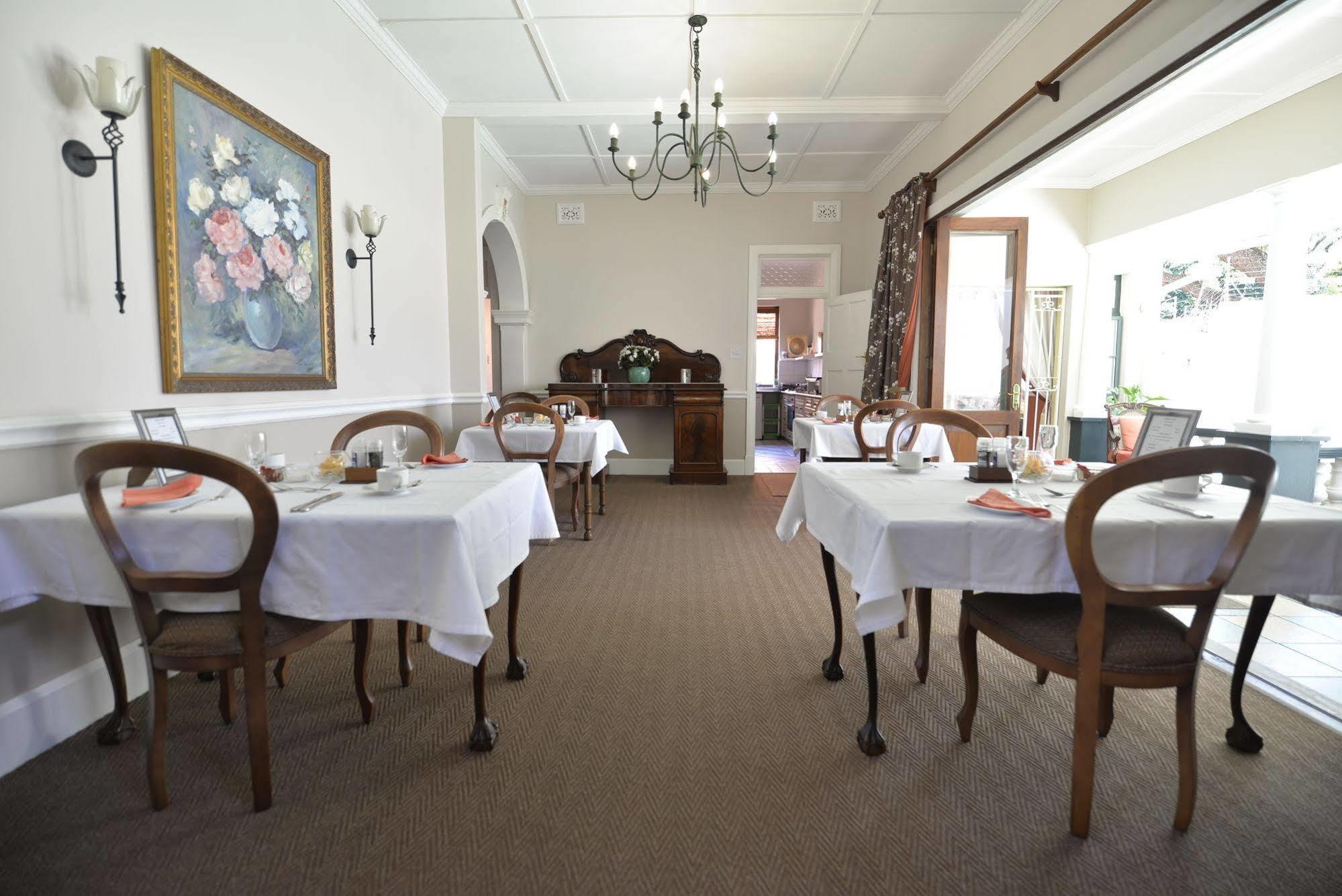 Bed & Breakfast Roseland House 4*